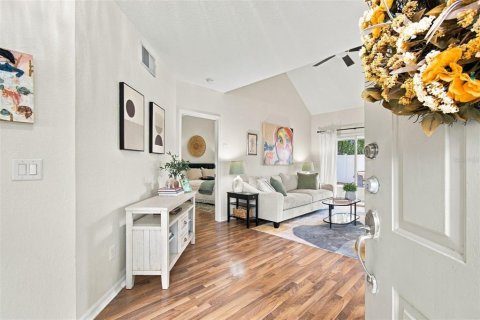 Townhouse in Palm Harbor, Florida 3 bedrooms, 148.18 sq.m. № 2419046 - photo 4