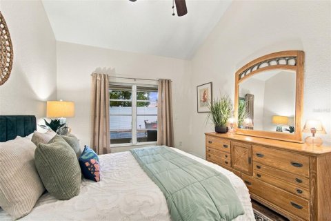 Townhouse in Palm Harbor, Florida 3 bedrooms, 148.18 sq.m. № 2419046 - photo 15