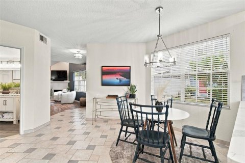 Townhouse in Palm Harbor, Florida 3 bedrooms, 148.18 sq.m. № 2419046 - photo 20