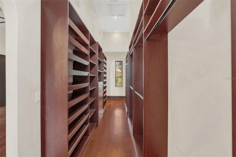 Купить виллу или дом в Мейтленд, Флорида 13 комнат, 360.93м2, № 1530244 - фото 23