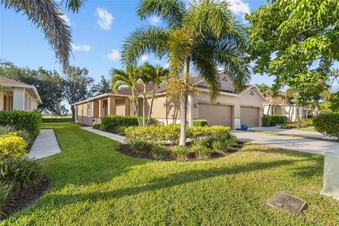 Villa ou maison à vendre à Punta Gorda, Floride: 2 chambres, 121.79 m2 № 2199150 - photo 5