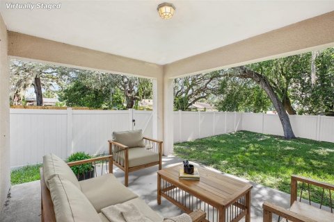 House in Tampa, Florida 3 bedrooms, 131.55 sq.m. № 1855817 - photo 15