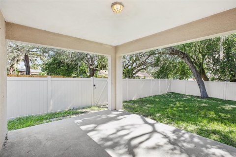 House in Tampa, Florida 3 bedrooms, 131.55 sq.m. № 1855817 - photo 16