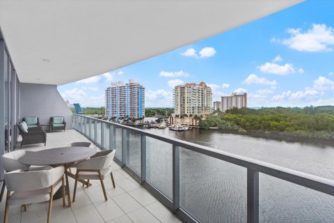 Copropriété à vendre à Fort Lauderdale, Floride: 2 chambres, 198.44 m2 № 2414645 - photo 25