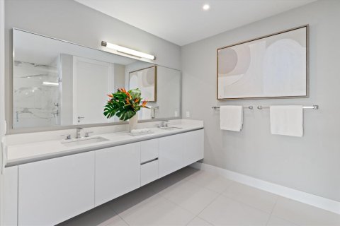 Copropriété à vendre à Fort Lauderdale, Floride: 2 chambres, 198.44 m2 № 2414645 - photo 18