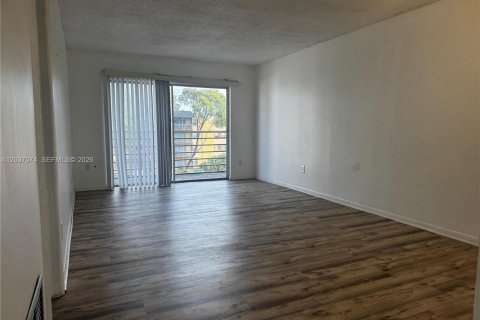 Appartement à louer à Lauderhill, Floride: 1 chambre, 68.28 m2 № 2087796 - photo 3
