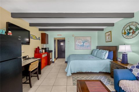 Condo in Ruskin, Florida, 3 rooms  № 2133388 - photo 10