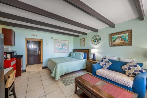 Condo in Ruskin, Florida, 3 rooms  № 2133388 - photo 9