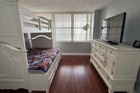 Copropriété à louer à Aventura, Floride: 2 chambres, 145.39 m2 № 1987820 - photo 19