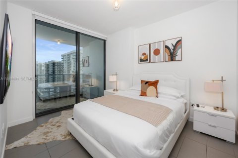 Снять в аренду кондоминиум в Майами, Флорида 2 спальни, 81.57м2, № 2045724 - фото 14