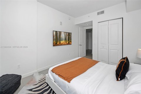 Снять в аренду кондоминиум в Майами, Флорида 2 спальни, 81.57м2, № 2045724 - фото 12