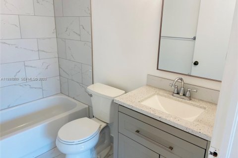 Copropriété à louer à Pembroke Pines, Floride: 2 chambres, 76.37 m2 № 2000262 - photo 15