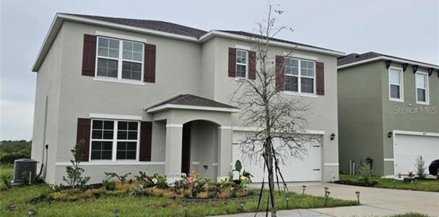House in Haines City, Florida 5 bedrooms, 250.46 sq.m. № 1778662