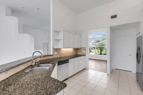 Villa ou maison à vendre à Port Orange, Floride: 4 chambres, 218.32 m2 № 2384984 - photo 17
