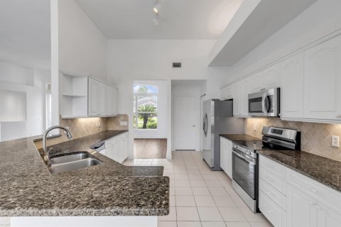 Villa ou maison à vendre à Port Orange, Floride: 4 chambres, 218.32 m2 № 2384984 - photo 18