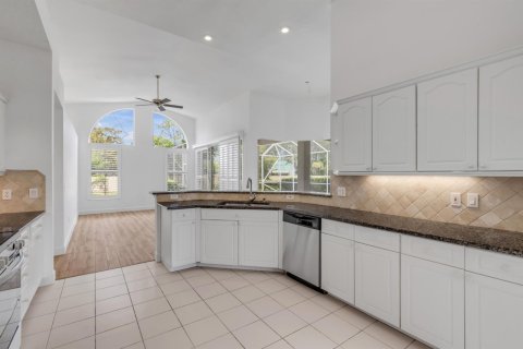 Villa ou maison à vendre à Port Orange, Floride: 4 chambres, 218.32 m2 № 2384984 - photo 13