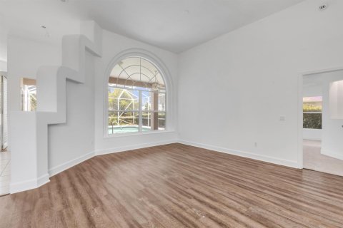 Villa ou maison à vendre à Port Orange, Floride: 4 chambres, 218.32 m2 № 2384984 - photo 8