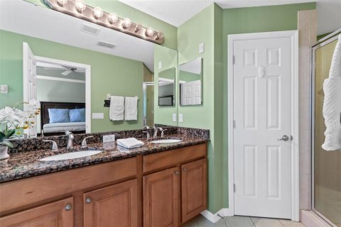 Townhouse in Oviedo, Florida 3 bedrooms, 139.54 sq.m. № 2208030 - photo 14