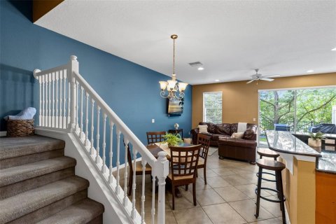 Townhouse in Oviedo, Florida 3 bedrooms, 139.54 sq.m. № 2208030 - photo 3