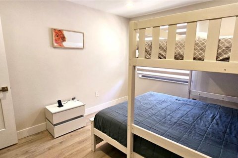 Condominio en alquiler en Sarasota, Florida, 2 dormitorios, 104.52 m2 № 1442039 - foto 21