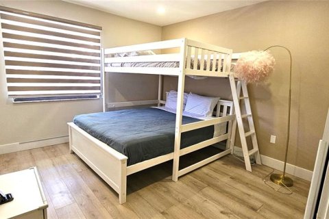 Condominio en alquiler en Sarasota, Florida, 2 dormitorios, 104.52 m2 № 1442039 - foto 20