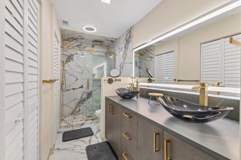 Condominio en alquiler en Sarasota, Florida, 2 dormitorios, 104.52 m2 № 1442039 - foto 17