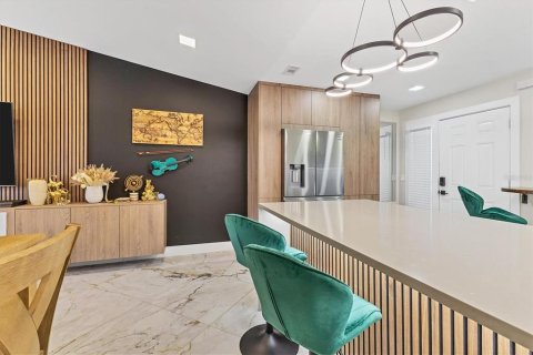 Condominio en alquiler en Sarasota, Florida, 2 dormitorios, 104.52 m2 № 1442039 - foto 8