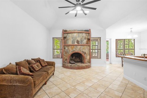 House in Orlando, Florida 3 bedrooms, 178.93 sq.m. № 1684479 - photo 8