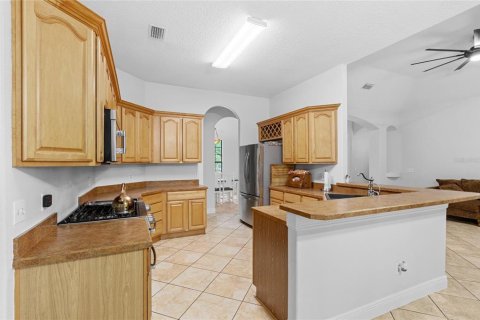 House in Orlando, Florida 3 bedrooms, 178.93 sq.m. № 1684479 - photo 14