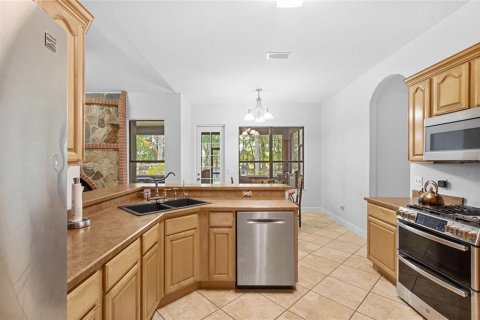 House in Orlando, Florida 3 bedrooms, 178.93 sq.m. № 1684479 - photo 15