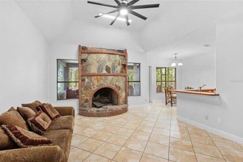 House in Orlando, Florida 3 bedrooms, 178.93 sq.m. № 1684479 - photo 10