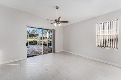 Villa ou maison à vendre à Valrico, Floride: 3 chambres, 183.76 m2 № 2137048 - photo 13