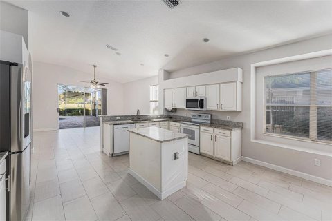 Villa ou maison à vendre à Valrico, Floride: 3 chambres, 183.76 m2 № 2137048 - photo 9