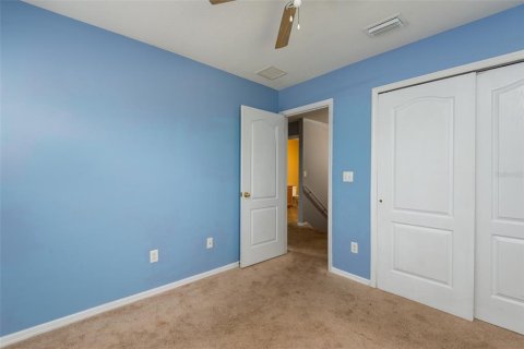 House in Gibsonton, Florida 4 bedrooms, 174.01 sq.m. № 2395898 - photo 16