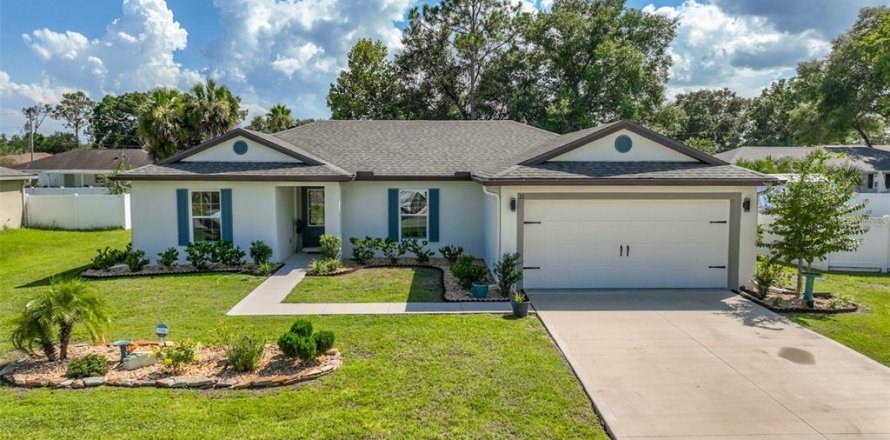 House in Palm Coast, Florida 3 bedrooms, 135.92 sq.m. № 1871247