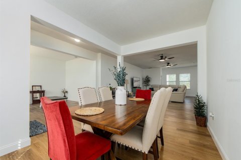 Villa ou maison à vendre à Palmetto, Floride: 4 chambres, 224.45 m2 № 2416252 - photo 8