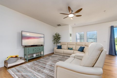 Villa ou maison à vendre à Palmetto, Floride: 4 chambres, 224.45 m2 № 2416252 - photo 12