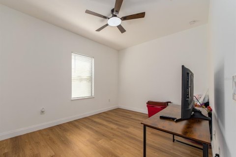 Villa ou maison à vendre à Palmetto, Floride: 4 chambres, 224.45 m2 № 2416252 - photo 29