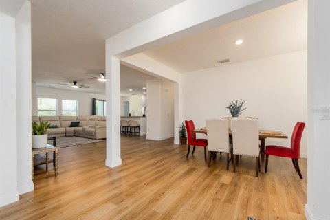 Villa ou maison à vendre à Palmetto, Floride: 4 chambres, 224.45 m2 № 2416252 - photo 6