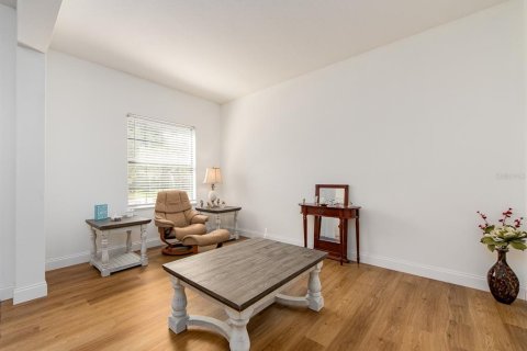 Villa ou maison à vendre à Palmetto, Floride: 4 chambres, 224.45 m2 № 2416252 - photo 9