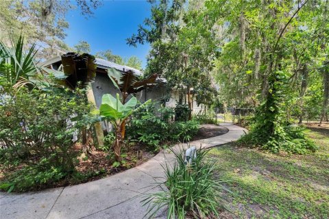 House in Plant City, Florida 3 bedrooms, 172.43 sq.m. № 1813709 - photo 13