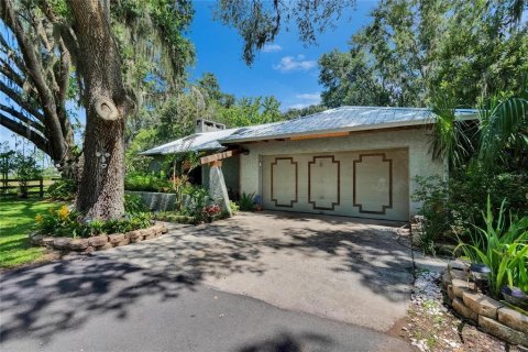 House in Plant City, Florida 3 bedrooms, 172.43 sq.m. № 1813709 - photo 7