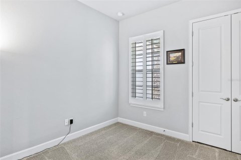 Townhouse in Port Orange, Florida 3 bedrooms, 194.63 sq.m. № 1829882 - photo 12