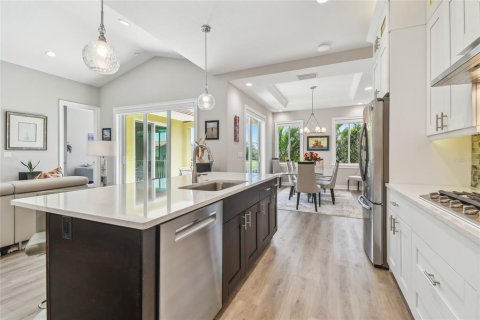 Купить таунхаус в Сент-Питерсберг, Флорида 9 комнат, 216.83м2, № 2206178 - фото 11