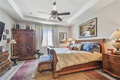 Купить таунхаус в Сент-Питерсберг, Флорида 9 комнат, 216.83м2, № 2206178 - фото 29
