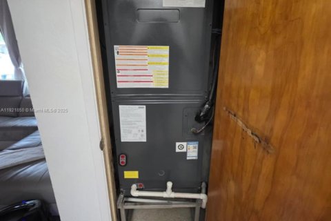 Casa en venta en Homestead, Florida, 4 dormitorios, 155.52 m2 № 1975929 - foto 20