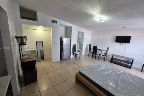 Casa en venta en Homestead, Florida, 4 dormitorios, 155.52 m2 № 1975929 - foto 29