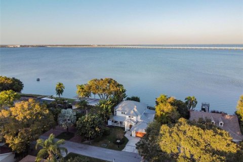 Casa en alquiler en Clearwater, Florida, 4 dormitorios, 258.92 m2 № 1905792 - foto 2