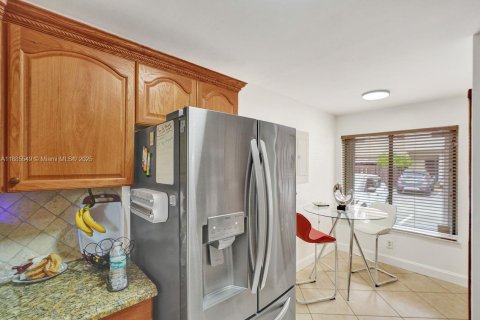 Adosado en venta en Miami, Florida, 2 dormitorios, 120.77 m2 № 1932456 - foto 23