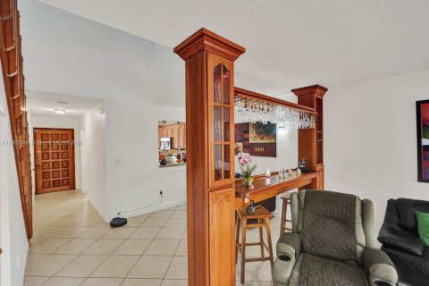 Adosado en venta en Miami, Florida, 2 dormitorios, 120.77 m2 № 1932456 - foto 12